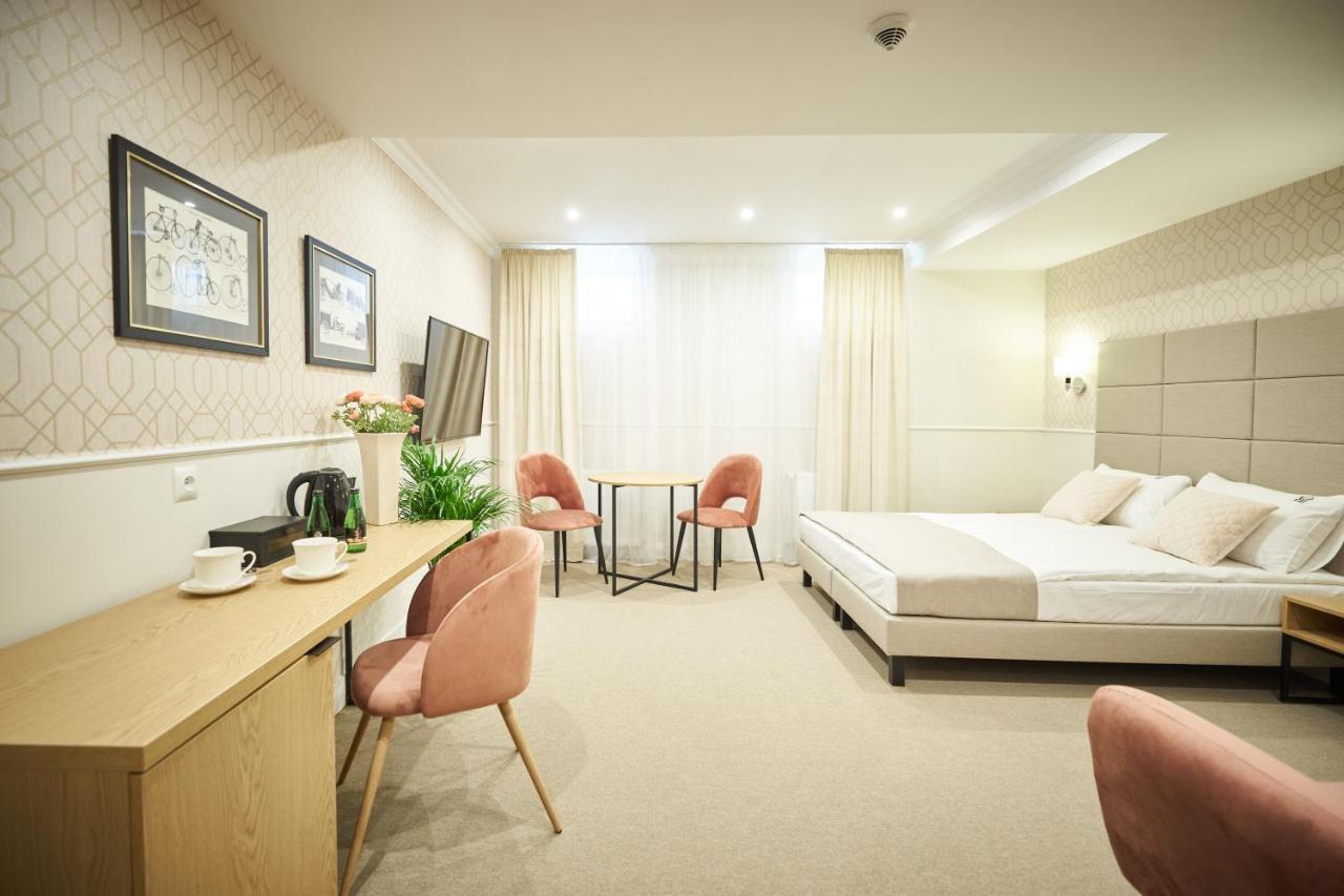 Apartamenty Klasztorna 25 Poznan Bagian luar foto