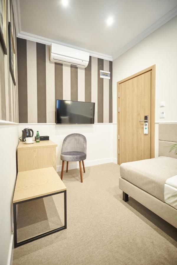 Apartamenty Klasztorna 25 Poznan Bagian luar foto
