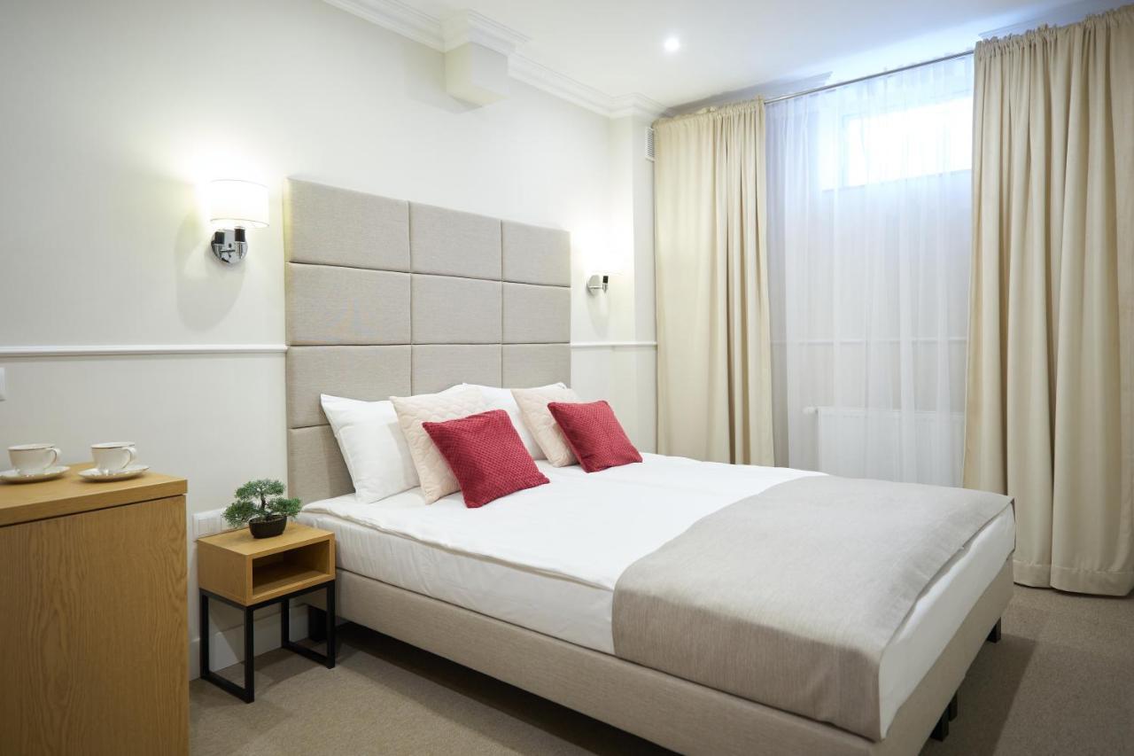 Apartamenty Klasztorna 25 Poznan Bagian luar foto