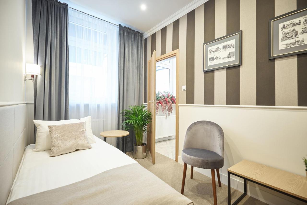 Apartamenty Klasztorna 25 Poznan Bagian luar foto
