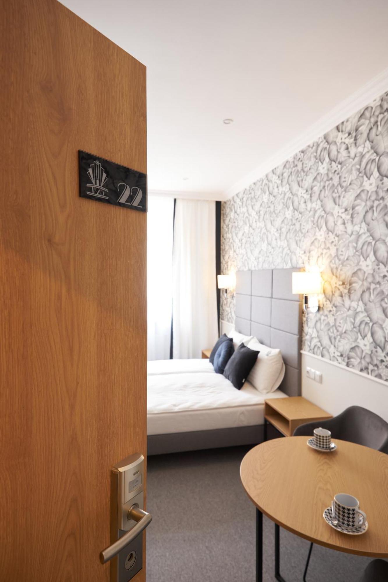 Apartamenty Klasztorna 25 Poznan Bagian luar foto