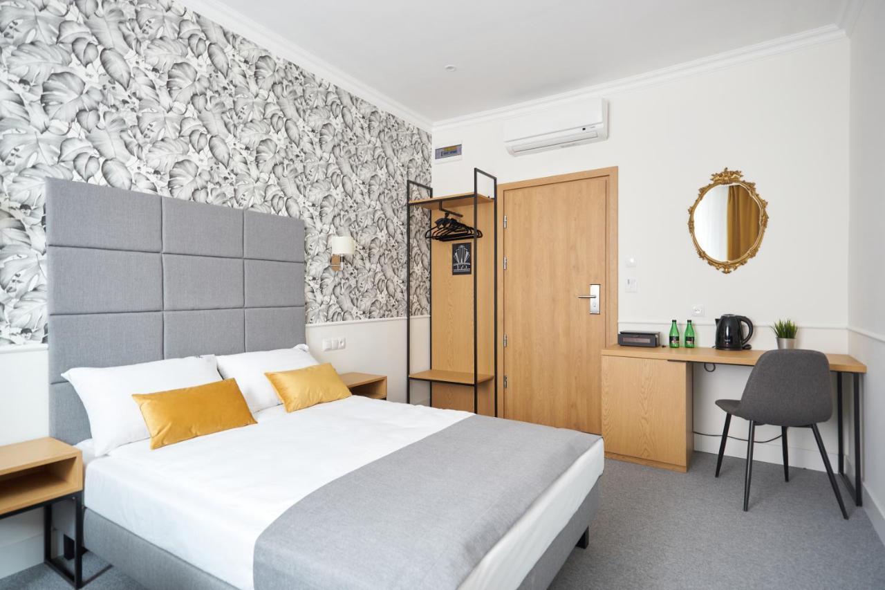 Apartamenty Klasztorna 25 Poznan Bagian luar foto